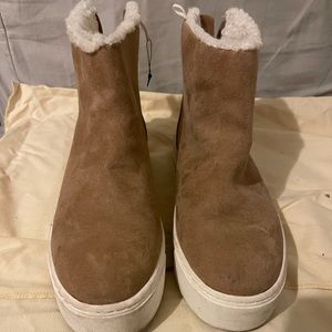 Women’s platform sneaker boot